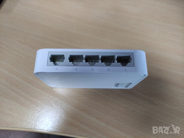 100mbit switches 4-8 ports, суичове 4-8 порта ASUS, TP-LINK, D-LINK, снимка 6 - Суичове - 41851220