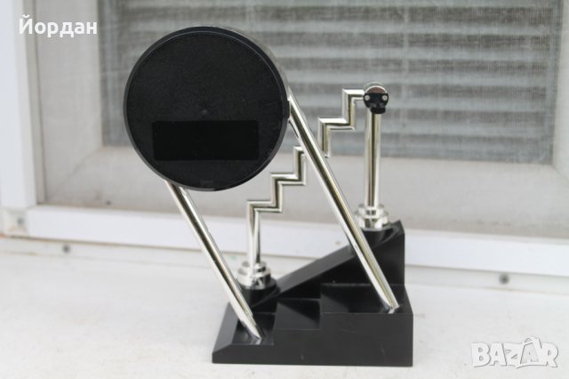 Рядък настолен часовник ''Seiko '' кварц , снимка 6 - Антикварни и старинни предмети - 41002256