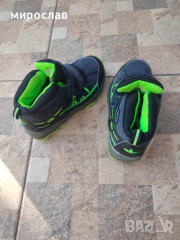 Детски ботуши и обувки