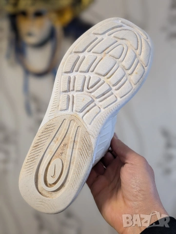 NIKE AIR MAX AXIS оригинални маратонки номер 40, снимка 10 - Маратонки - 53507563