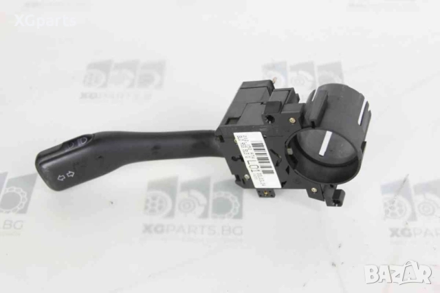  Лост светлини и мигачи за Skoda Fabia I (2000-2007) 8L0953513G