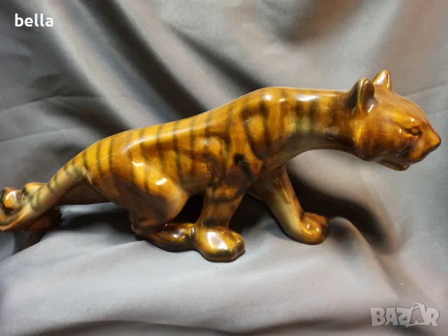 ПОРЦЕЛАНОВА ФИГУРА НА ТИГЪР 1970 ГОД, снимка 2 - Антикварни и старинни предмети - 48559255
