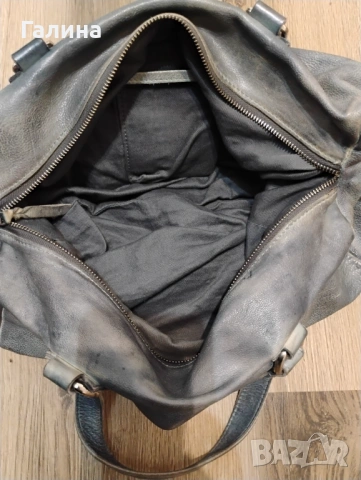 Сребриста чанта от естествена кожа, снимка 5 - Чанти - 53025284