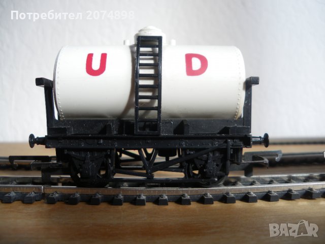 Двуосни вагони Хорнби, мащаб НО 1:87