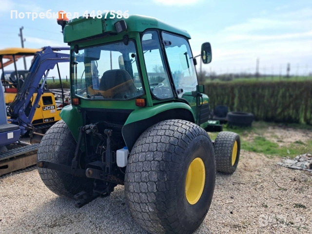 Трактор John Deere 4710 Powereverser