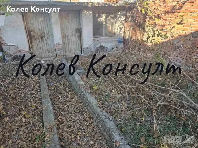 Продавам самостоятелна двуетажна къща в Димитровград,кв.Славянски , снимка 10 - Къщи - 49831205