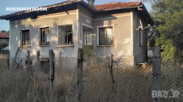Къща с дворно място в с. Рельово