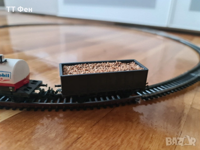 Електрическо Влакче с локомотив и вагони Пико ТТ / Влакчета Piko TT, снимка 5 - Влакчета, самолети, хеликоптери - 53384959