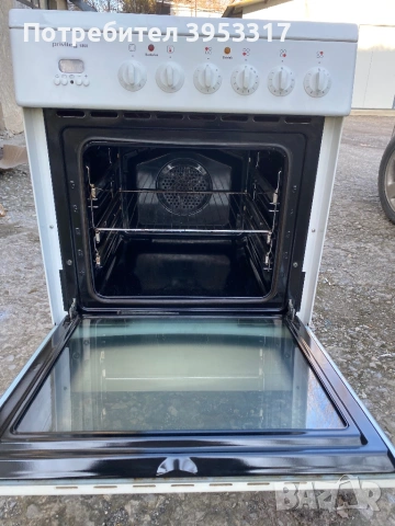 Готварска печка Privileg, снимка 6 - Печки, фурни - 53497656