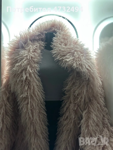 Елегантно розово пухено палто