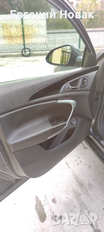 Продавам Опел Инсигния 2011 с автоматична скоростна кутия., снимка 11 - Автомобили и джипове - 53422440
