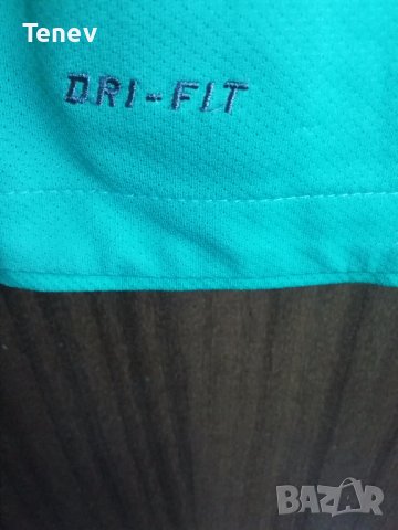 FC Barcelona Nike оригинална футболна тениска фланелка Барселона 2010/2011 Away, снимка 8 - Тениски - 40014830