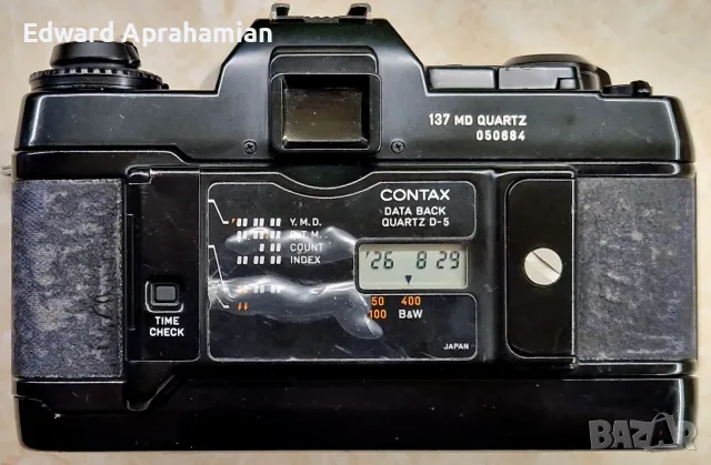 Фотоапарат Contax 137 MD Quartz + Data Back D-5, снимка 5 - Фотоапарати - 55865882