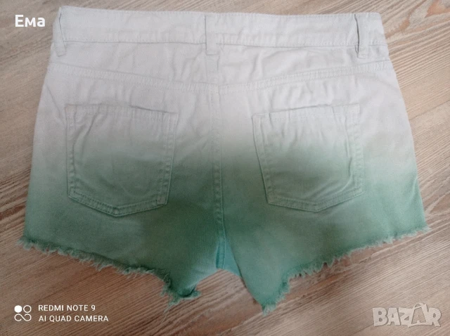 Къси панталонки H&M, XS/S размер , снимка 3 - Къси панталони и бермуди - 50663493