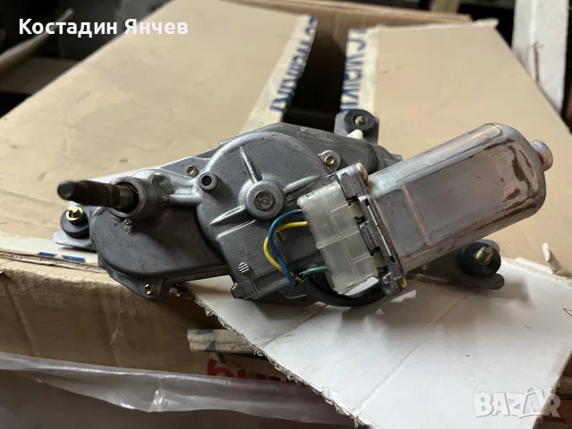 Моторче задна чистачка Daihatsu,Mitsubishi Outlender 2001