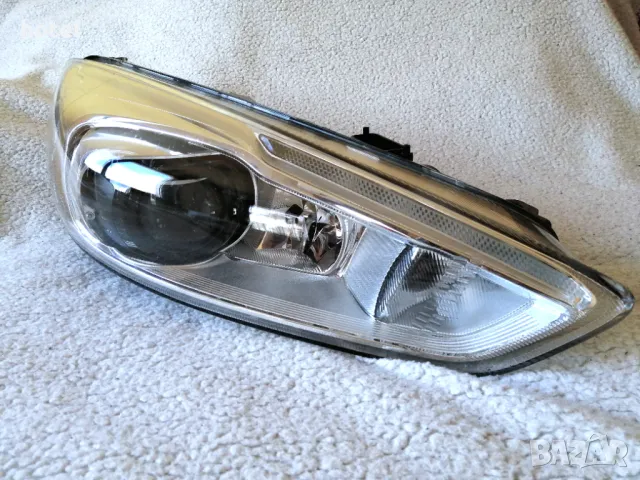 Десен Фар Форд Фокус Мк3 . Headlight Ford Focus Mk 3 Bi-Xenon , Focus Xenon