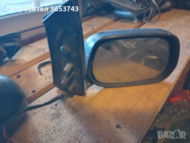 Toyota Avensis Verso дясно огледало , снимка 1
