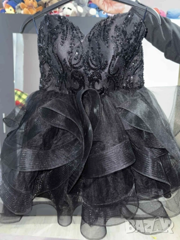 Официална рокля