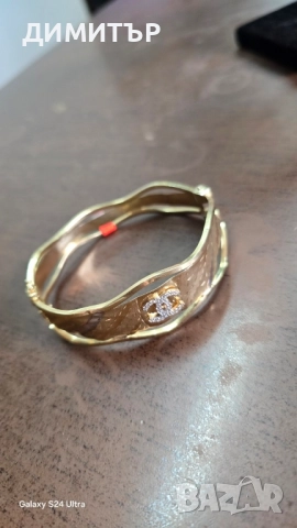 дамска гривна , снимка 2 - Гривни - 51482498