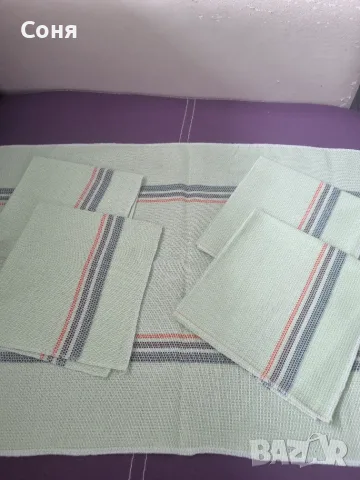 Дамски шалове( кърпи за глава), снимка 17 - Шапки, шалове и ръкавици - 31690193