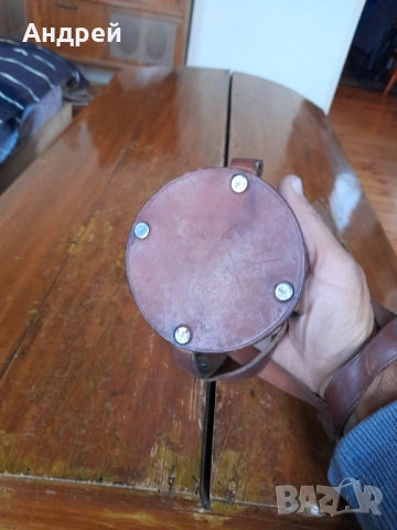 Стар кожен калъф за бутилка, снимка 4 - Други ценни предмети - 52212034