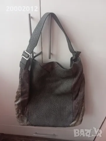 чанти по 10 лв, снимка 6 - Чанти - 50432205