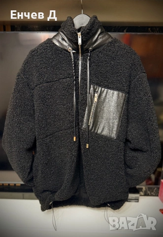 Пролетно яке TedBaker