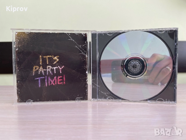 💿 Kesha – Animal (оригинален CD), снимка 3 - CD дискове - 52386575