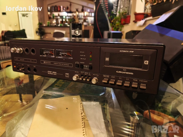 Grundig CNF 300 Super Hi Fi, снимка 3 - Декове - 53604219