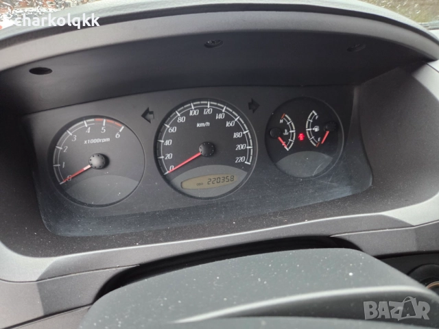 Продавам санг йонг Кайрон 2.0д 4х4 автоматик на части , снимка 11 - Автомобили и джипове - 52917009