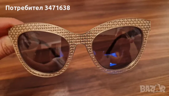 Слънчеви очила на Marc Jackobs , снимка 4 - Слънчеви и диоптрични очила - 47345641