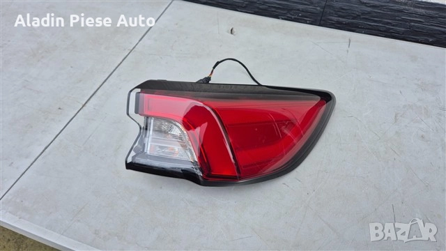 Заден десен стоп на калника Ford Kuga година 2019 2020 2021 2022 2023 код LV4B-13404-BF, снимка 3 - Аксесоари и консумативи - 52836677