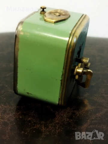 Стар механичен будилник, настолен часовник, снимка 7 - Антикварни и старинни предмети - 51993851
