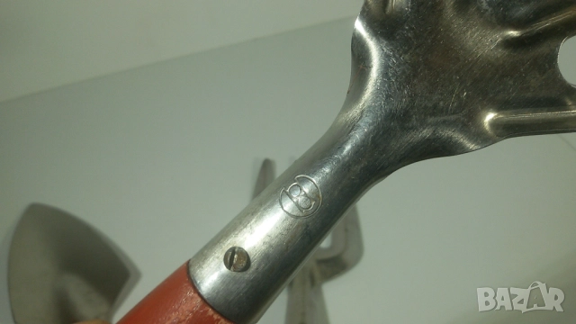 3 ретро градински инструмента, снимка 10 - Градински инструменти - 51668736