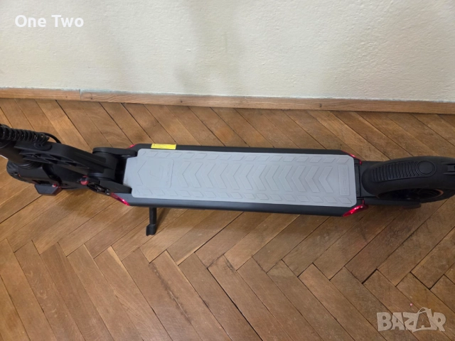 Електрическа тротинетка KUGOO S1 Plus 30 км/ч, автономия 25 км, 350W, снимка 3 - Велосипеди - 52356163