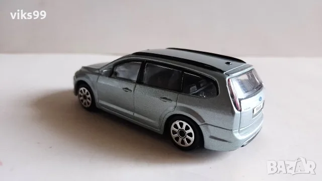 Bburago Ford Focus Combi - Мащаб 1:43, снимка 3 - Колекции - 55966986