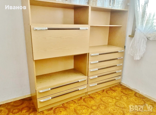 РАЗПРОДАЖБА - 40€. Два Компактни Модула за Дневна стая в цвят Млечен Дъб/Бук, снимка 10 - Секции и витрини - 51640287