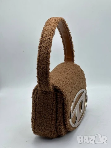 чанти diesel , снимка 3 - Чанти - 51169103