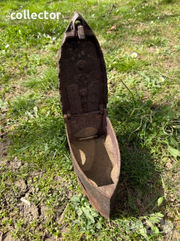 Стара ютия на дървени въглища с лъв. №7952, снимка 5 - Колекции - 53825564