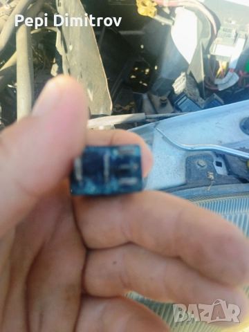 Реле за мигачи LAGUNA II 7700414484, снимка 4 - Части - 51626518