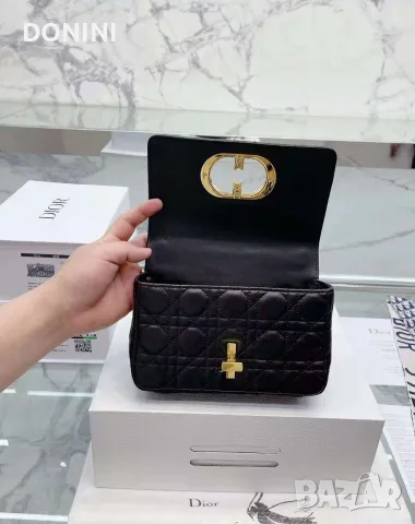 Christian Dior Дамска чанта, кожа, снимка 8 - Чанти - 56316245