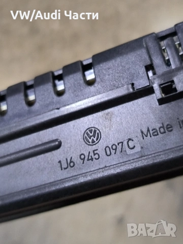 Трети стоп за Голф 4 Бора Пасат Шкода VW Golf 4 Bora Passat Skoda 1J6945097C, снимка 2 - Части - 53829615