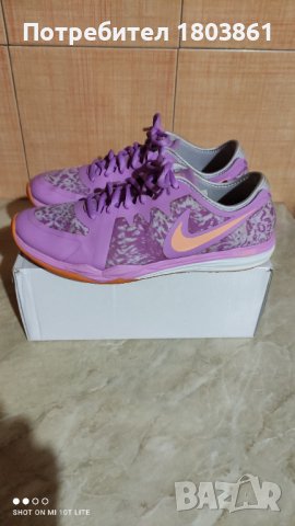 Дамски маратонки NIKE dualfusion н.38.5, снимка 2 - Маратонки - 38750947