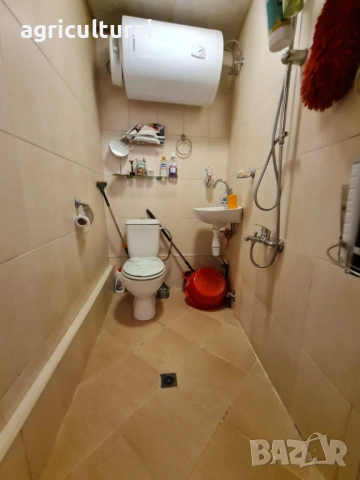 Продавам Двуетажна къща със гараж,гр.Силистра, снимка 8 - Къщи - 53701232