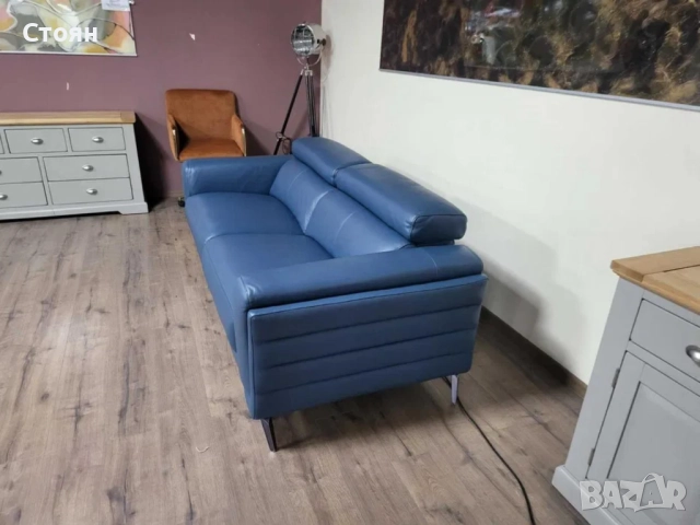 Син кожен диван тройка La-z-boy с електрически релакс механизъм, снимка 8 - Дивани и мека мебел - 51951565