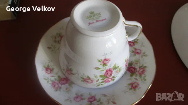 Duchess June Boquet, английски двоен сет за кафе/чай, снимка 2 - Сервизи - 49516761