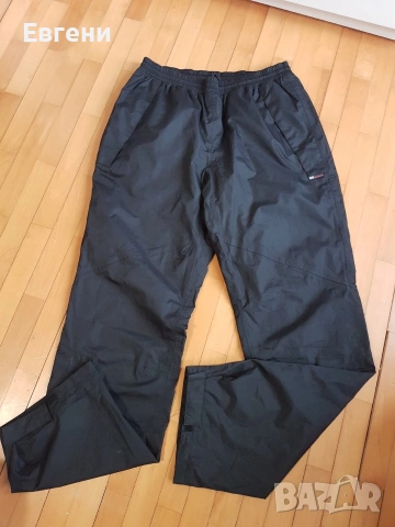 Спортни панталони непромокаеми