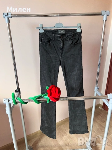 Дамски дънки, снимка 10 - Дънки - 53481315