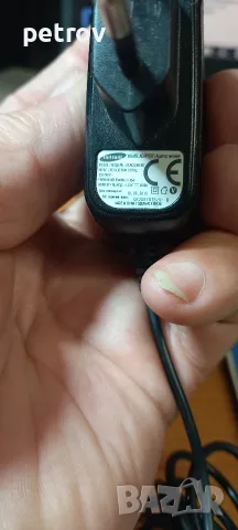 Лот зарядни устройство Samsung и слушалки оргинални, снимка 2 - Оригинални зарядни - 56183245