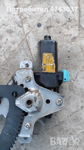 Механизъм стъкло и ел.моторче за предна дясна дясна врата от Шевролет Такума, снимка 2 - Части - 53835815